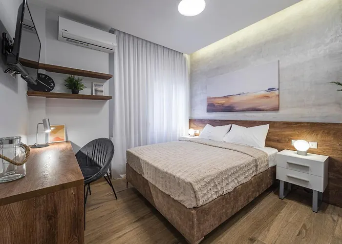 Temple Of Ppg In Apartment Thessaloniki
