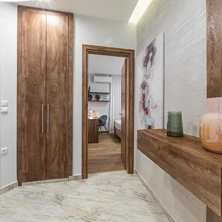 Temple Of Ppg In Apartament *